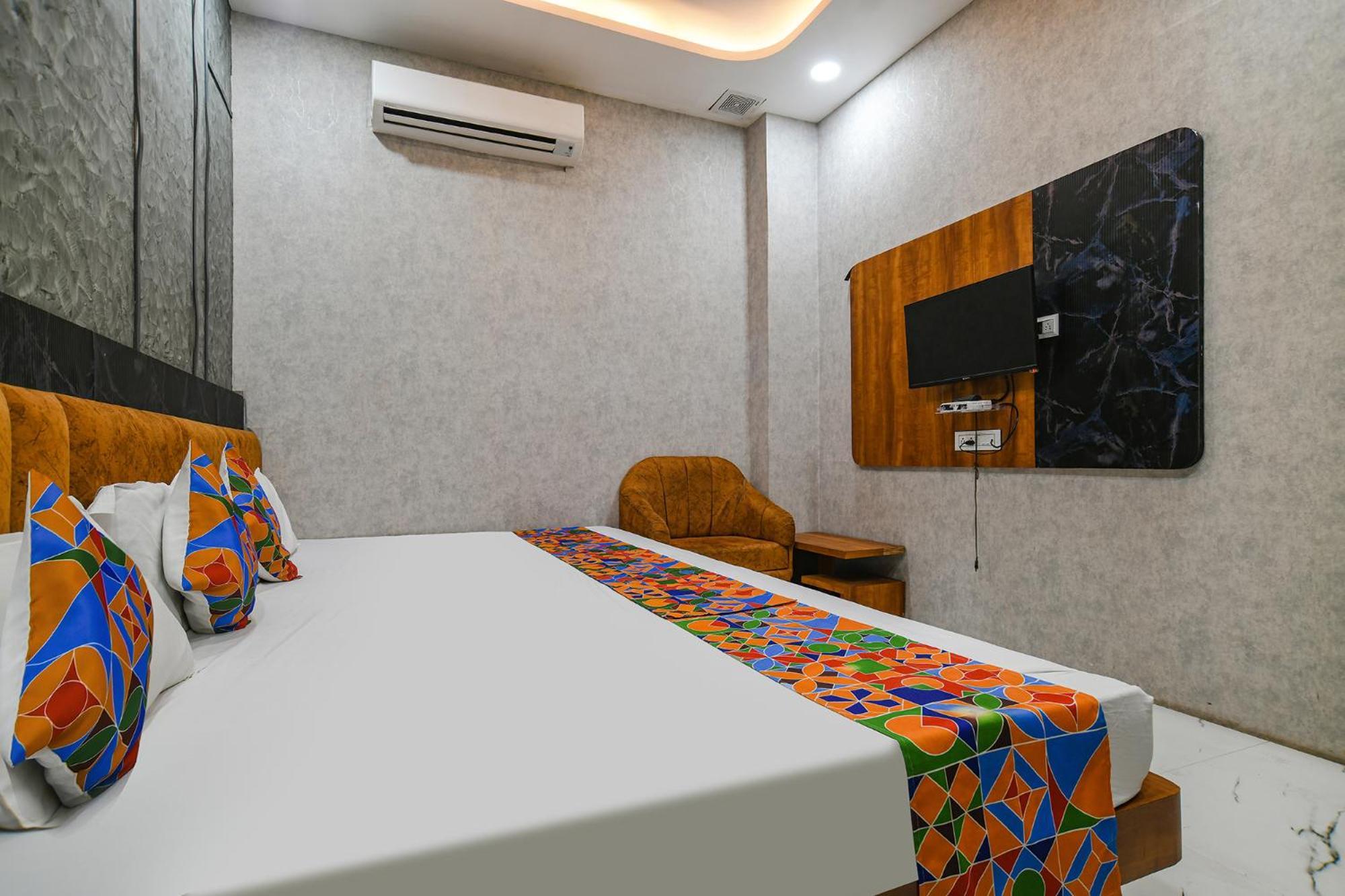 Fabexpress Orbit Hotel Ujjain Exterior foto